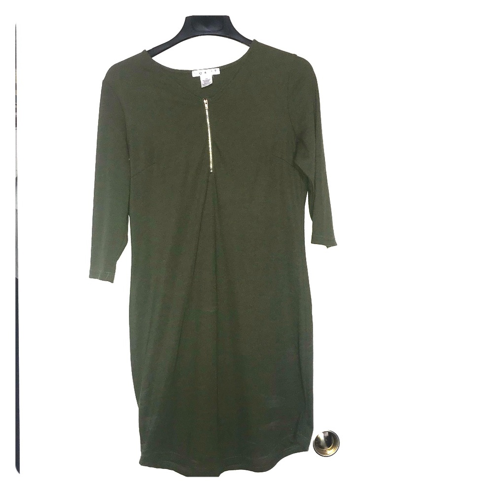 Ribbed Bodycon Olive Dress w/ Gold Cleavage Zipper